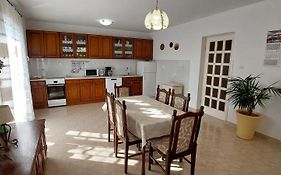 Apartmani Sladana